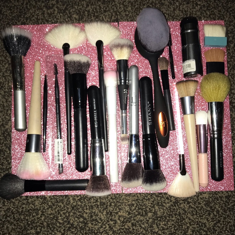 Makeup 💕 for Trade - Picture 7 of 8